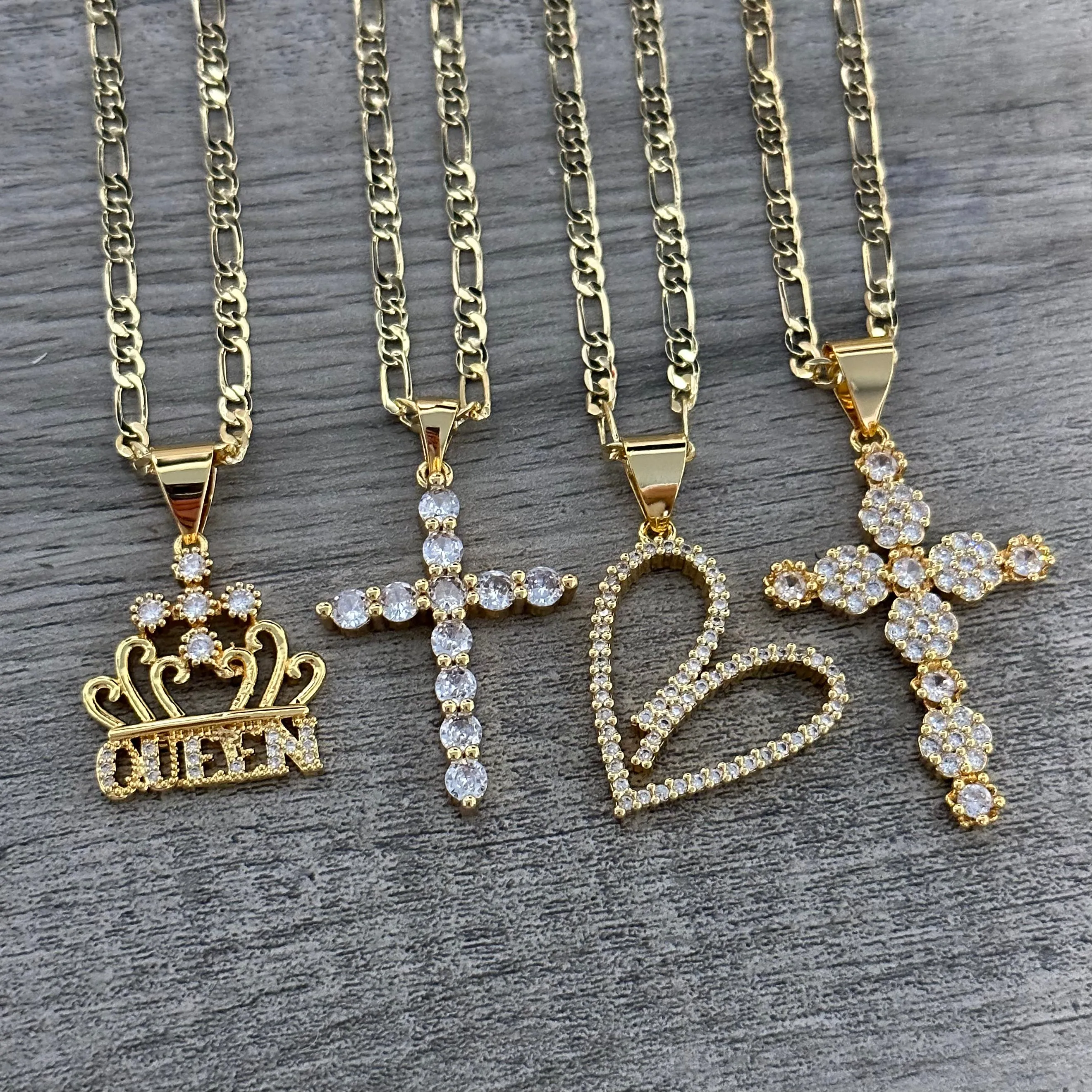 Queen Crown Necklace