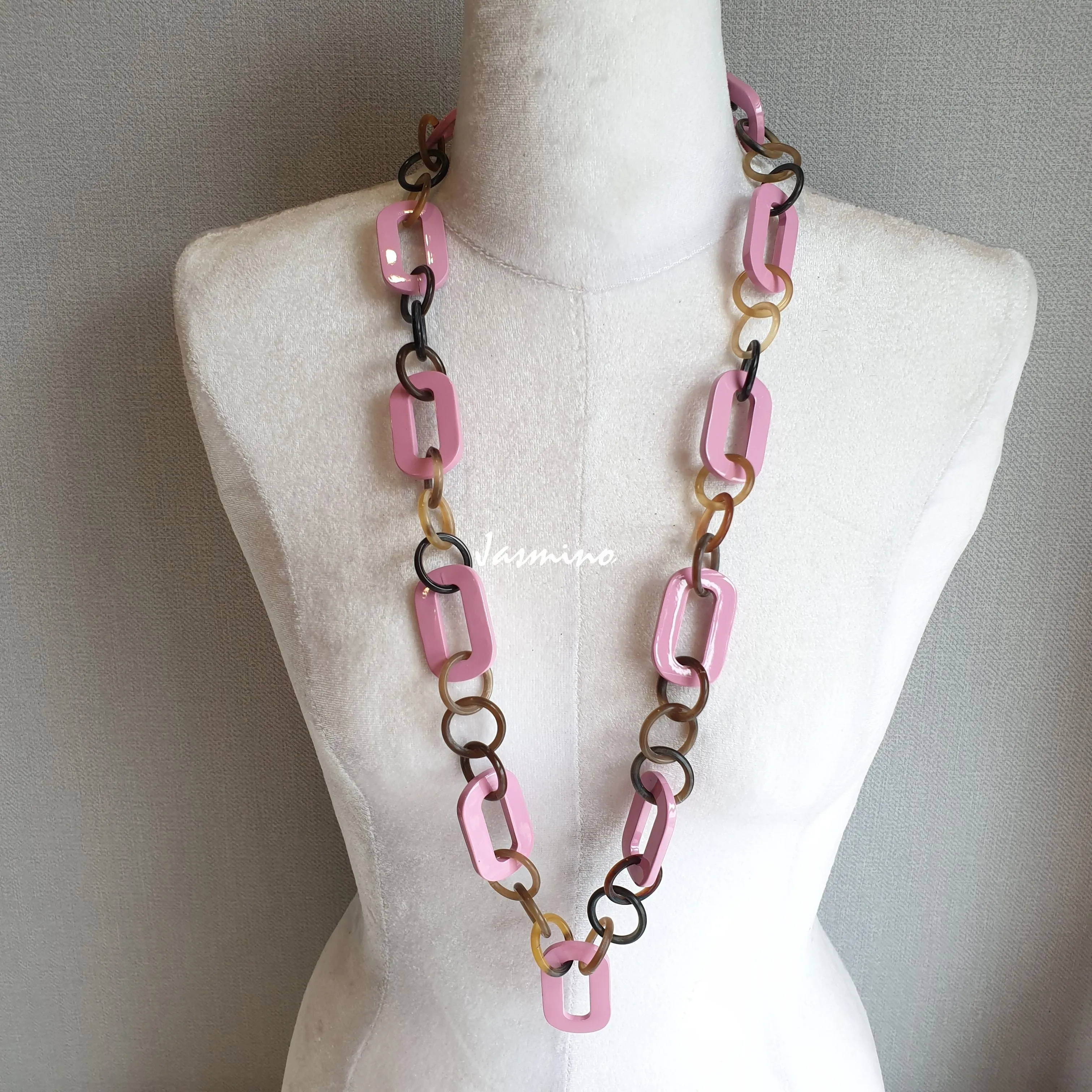 Unique Handmade Necklace J17546, Made by Buffalo Horn and Lacquer From Vietnam