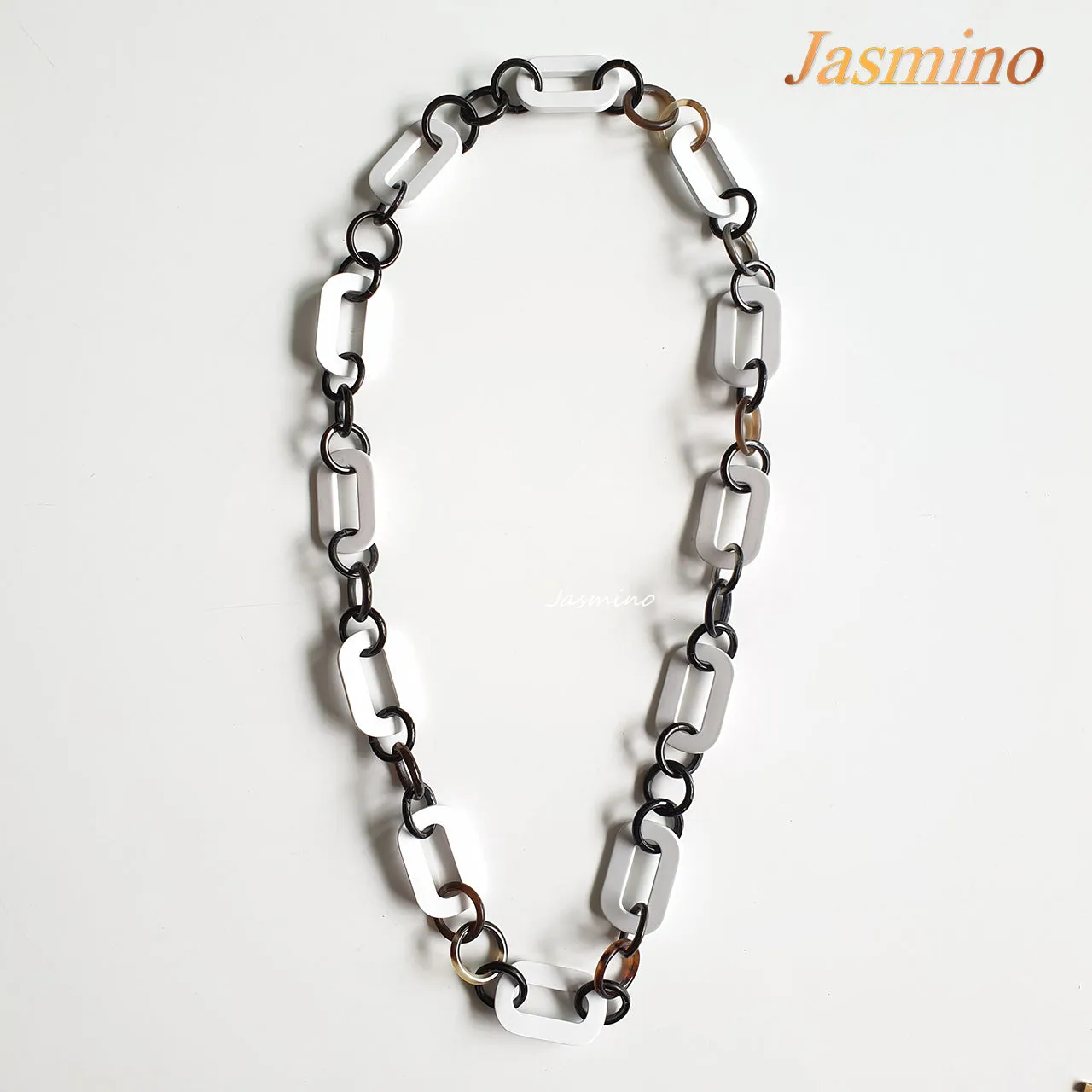 Unique Handmade Necklace J17546, Made by Buffalo Horn and Lacquer From Vietnam